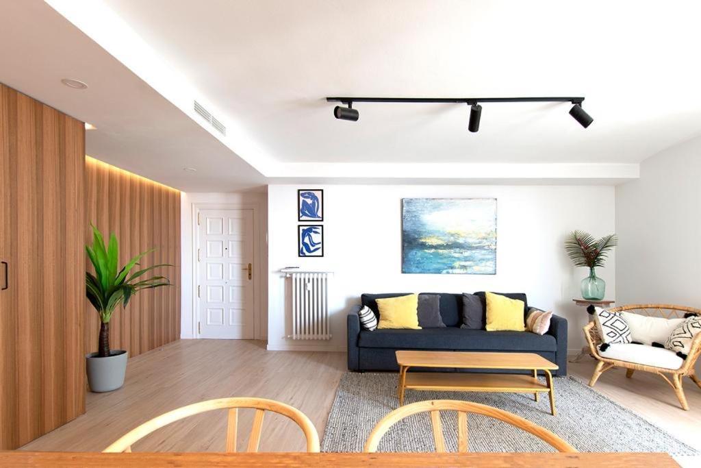 El Balcon De Plaza Santo Domingo Apartman Zaragoza Kültér fotó